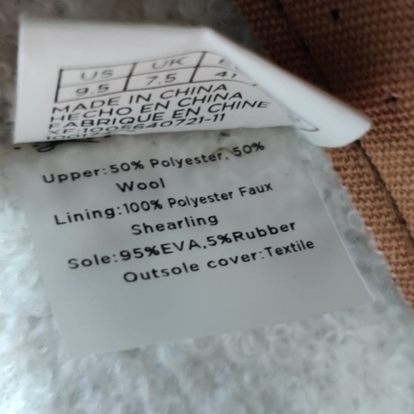 TOMS Alpargata Flat Wool Red Plaid Women's 9.5 Faux Fur Slip On Shoes‎ Boho Cute - Picture 16 of 16